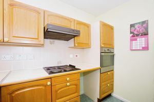 KITCHEN- click for photo gallery
